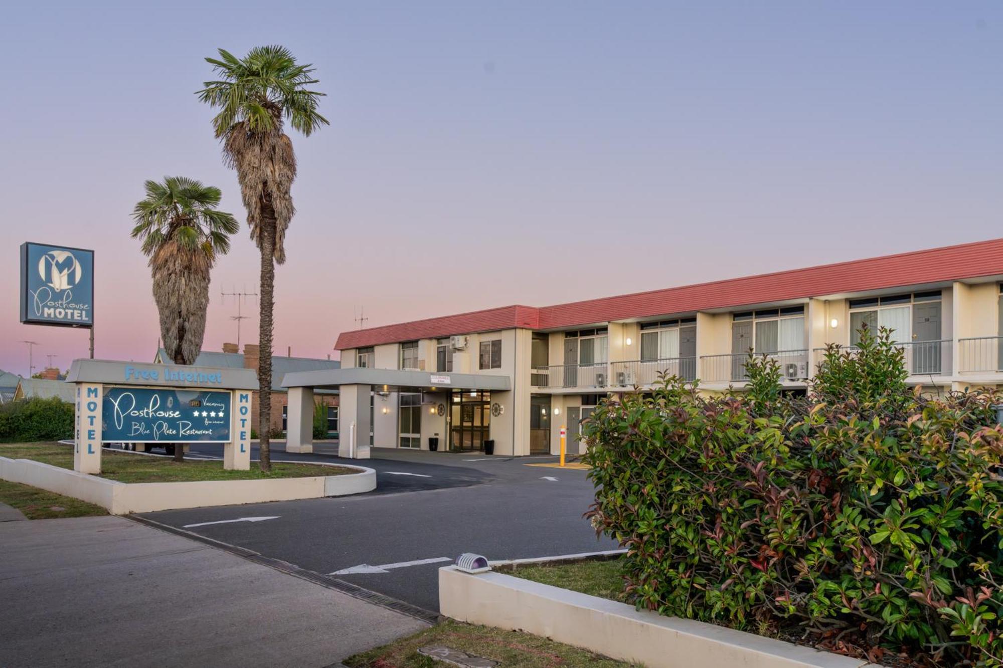 Posthouse Motor Lodge Goulburn Exterior photo