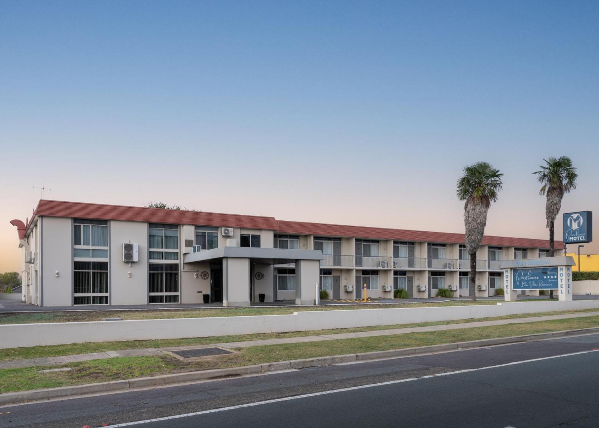 Posthouse Motor Lodge Goulburn Exterior photo